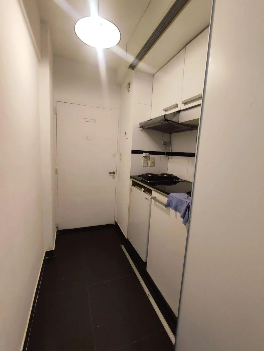 Hipólito Yrigoyen 2200 · Balvanera — foto 5