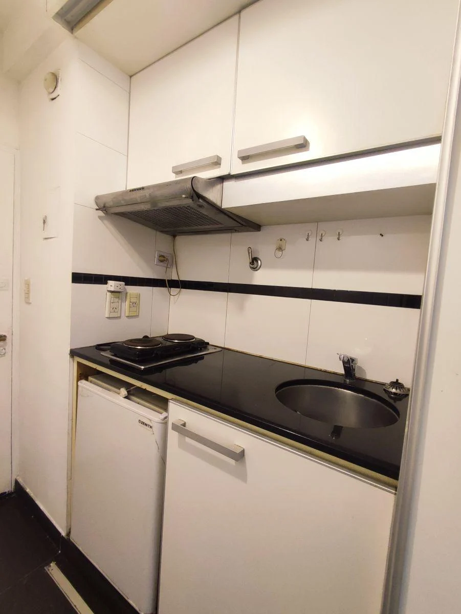 Hipólito Yrigoyen 2200 · Balvanera — foto 6