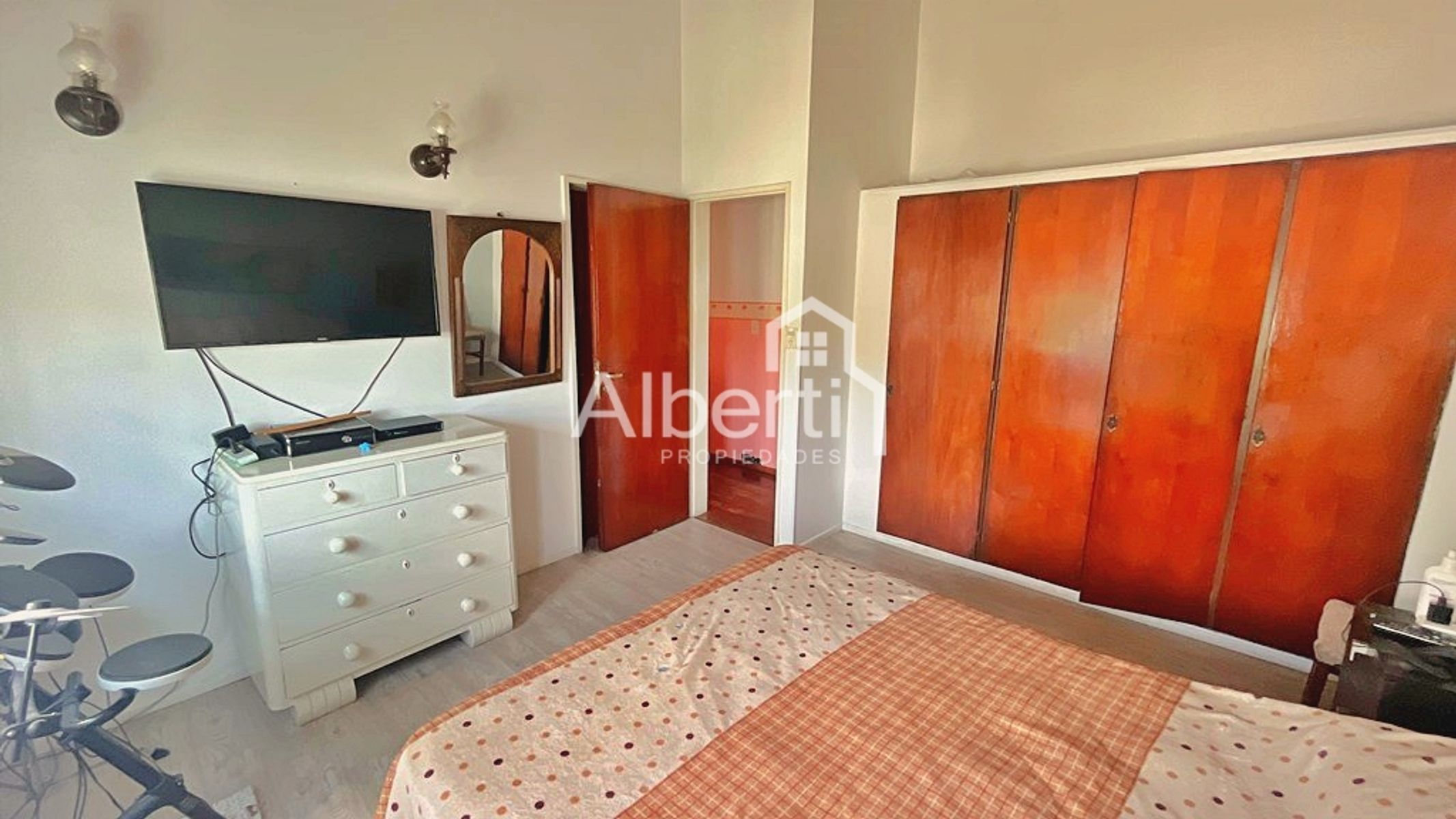 Belisario Roldán 2139 · Morón — foto 21