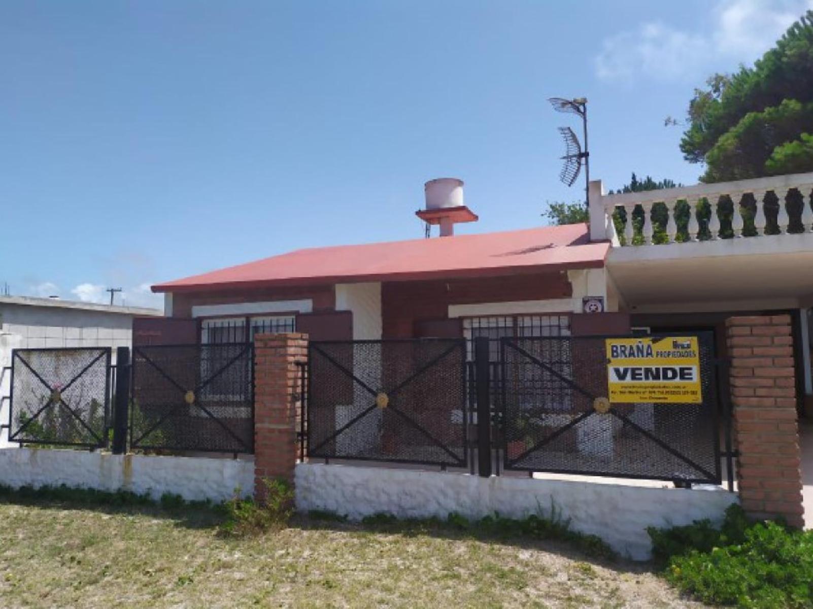 BLOCK : CHALET + DEPTOS- ZONA PLAYA GRANDE