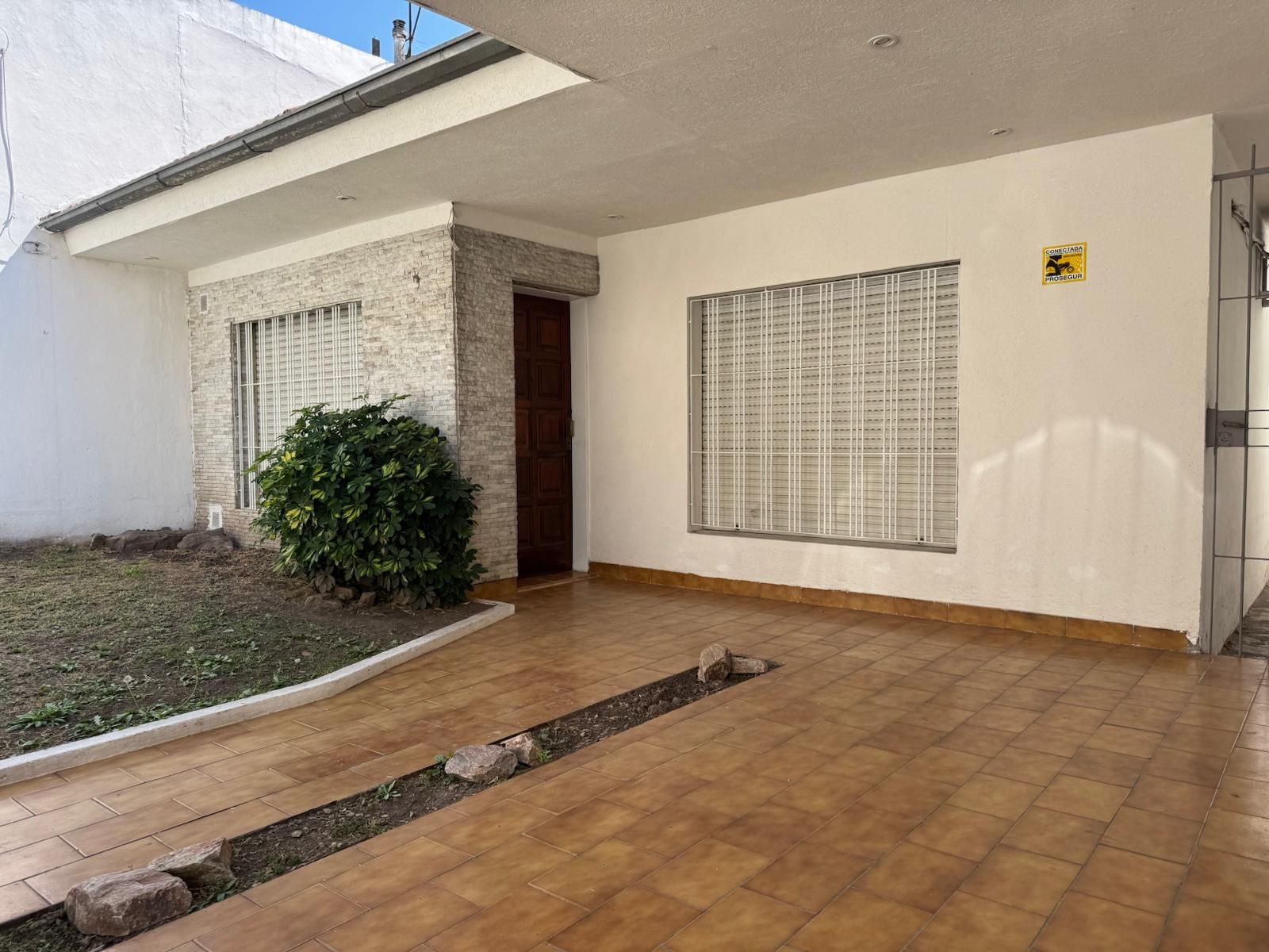 NORTEAMERICA 185 · Morón — foto 10
