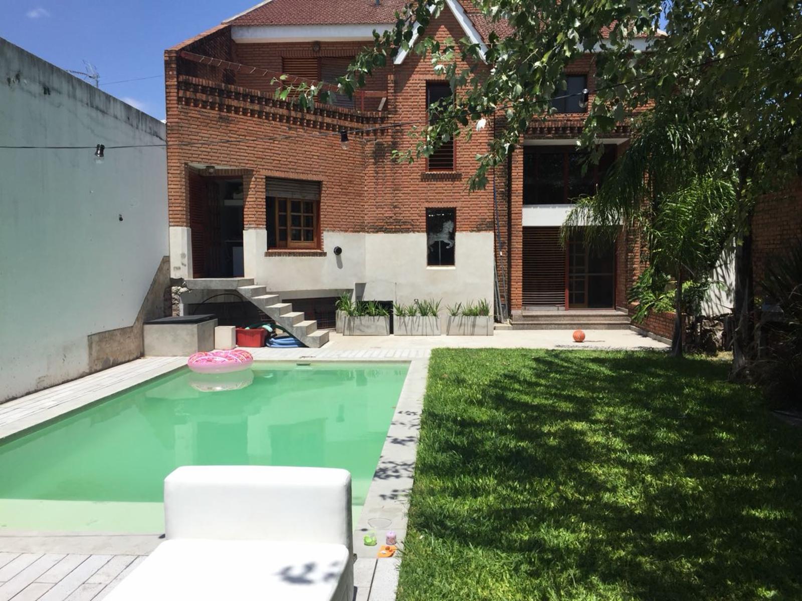 Luis Pasteur 2200 · Morón — foto 17