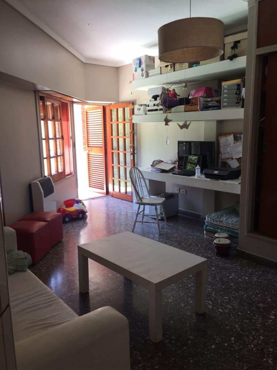 Luis Pasteur 2200 · Morón — foto 5