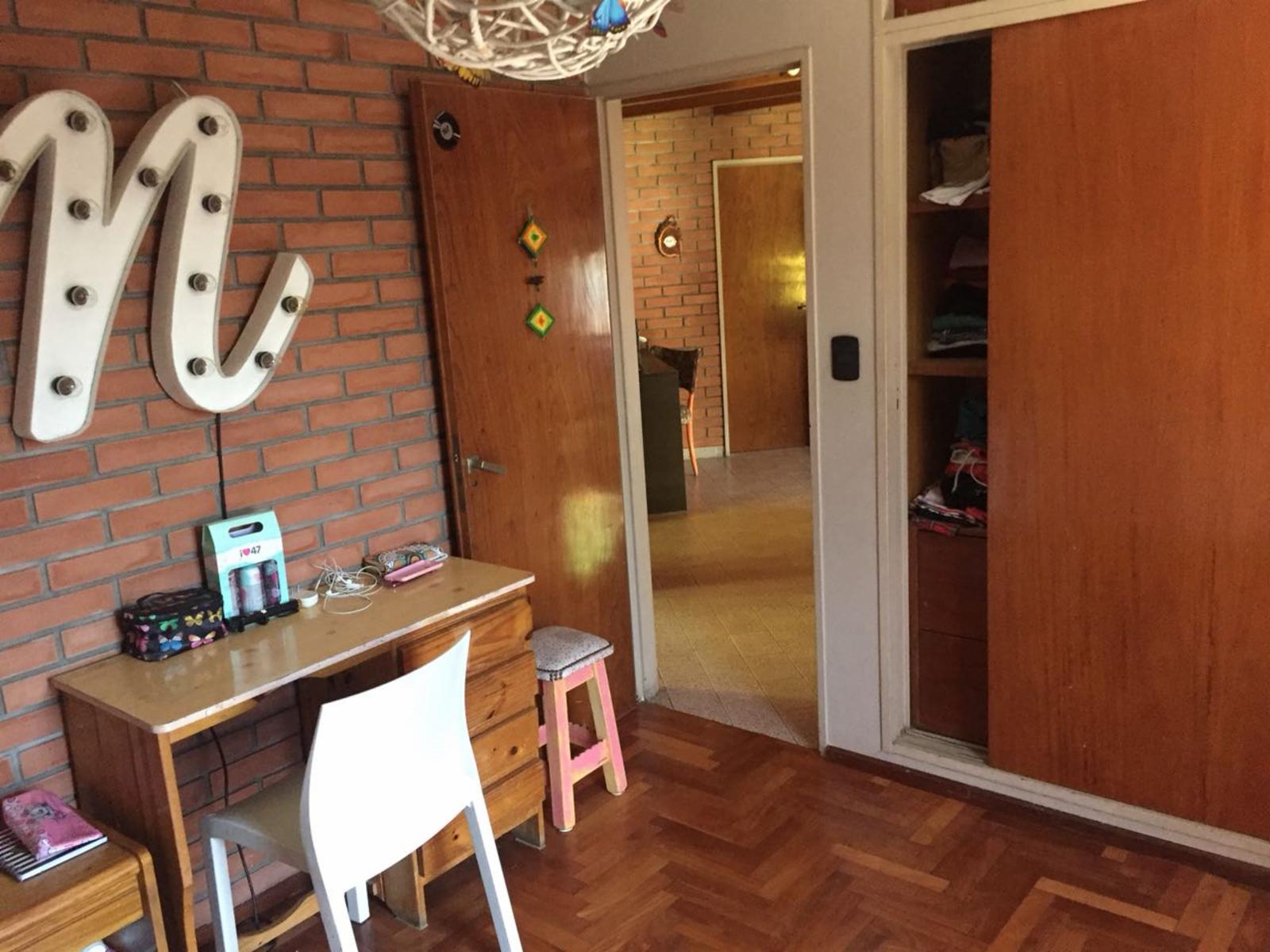 Luis Pasteur 2200 · Morón — foto 10