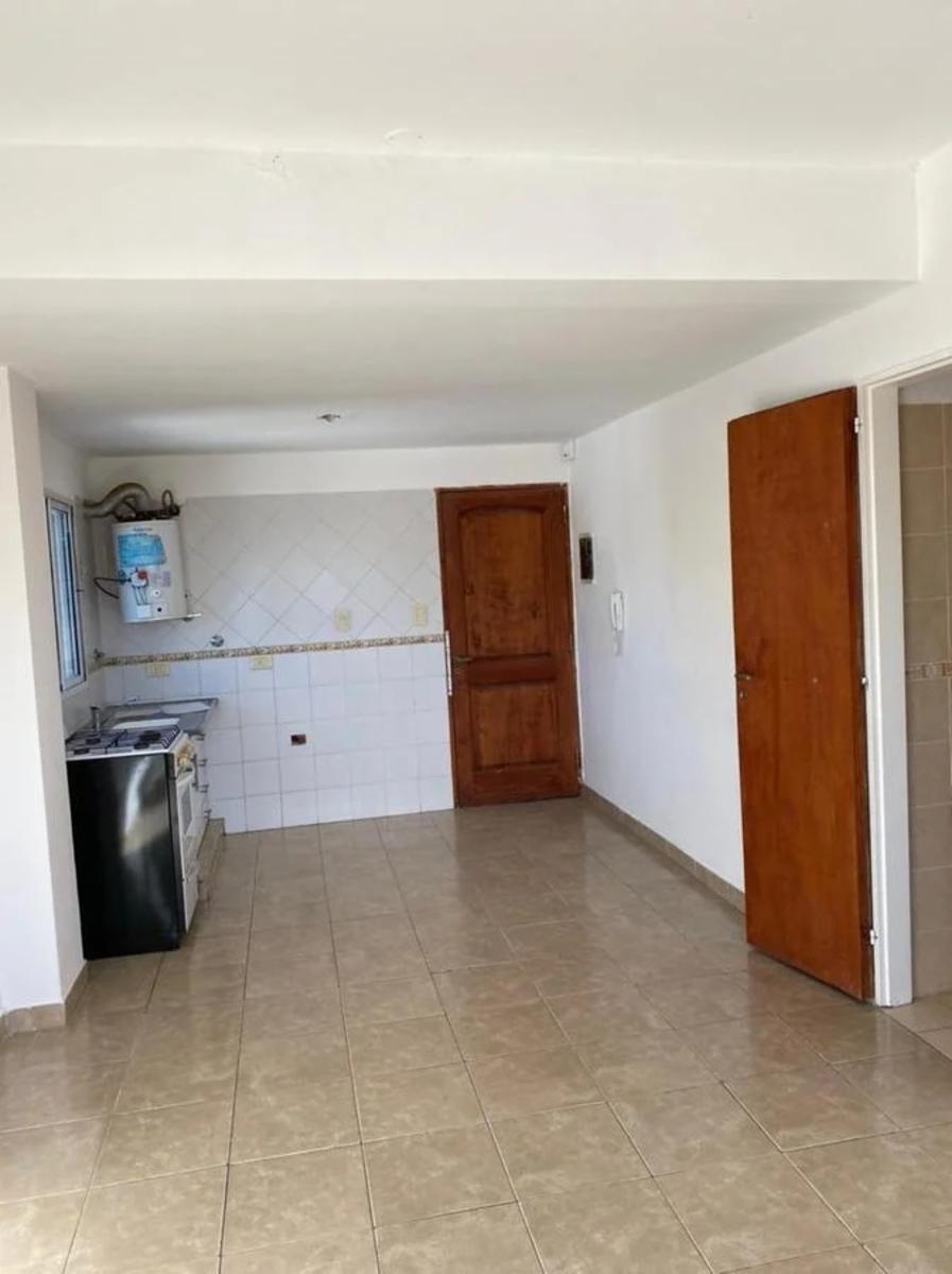 Quintana 1628 2 P DTO 7 · San Fernando — foto 4