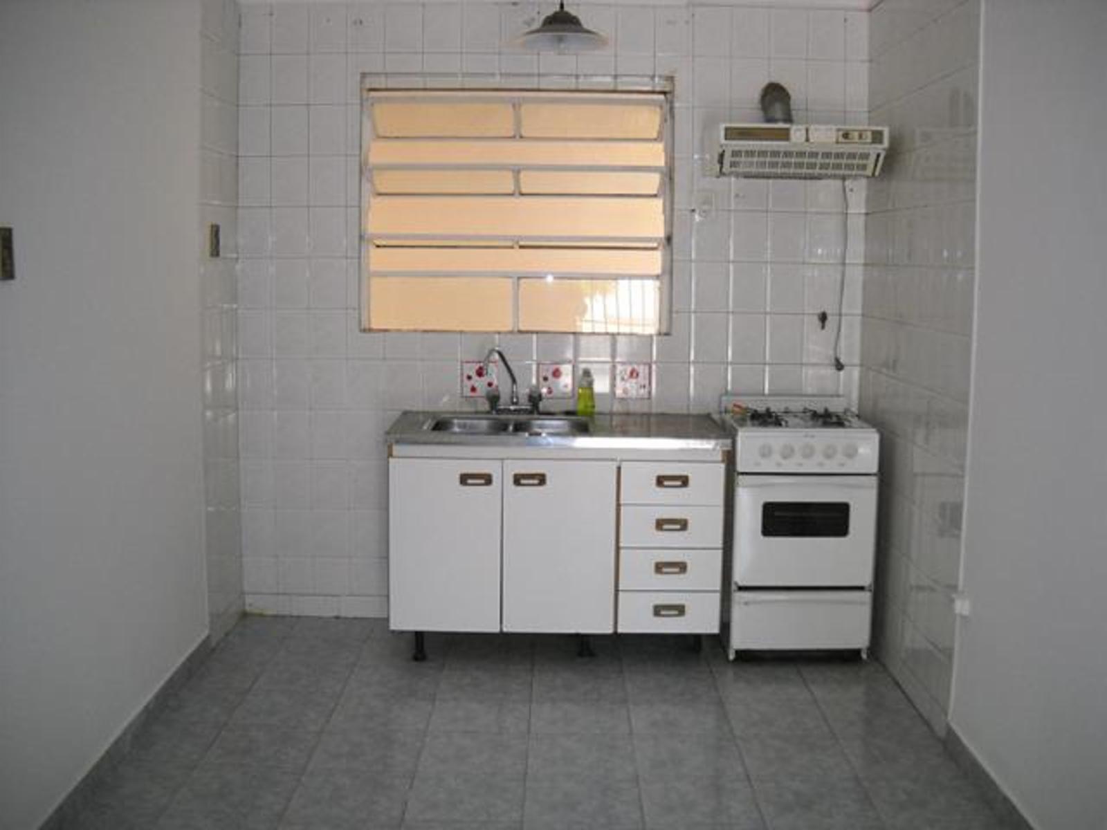 CORONEL THORNE 916 · La Matanza — foto 4