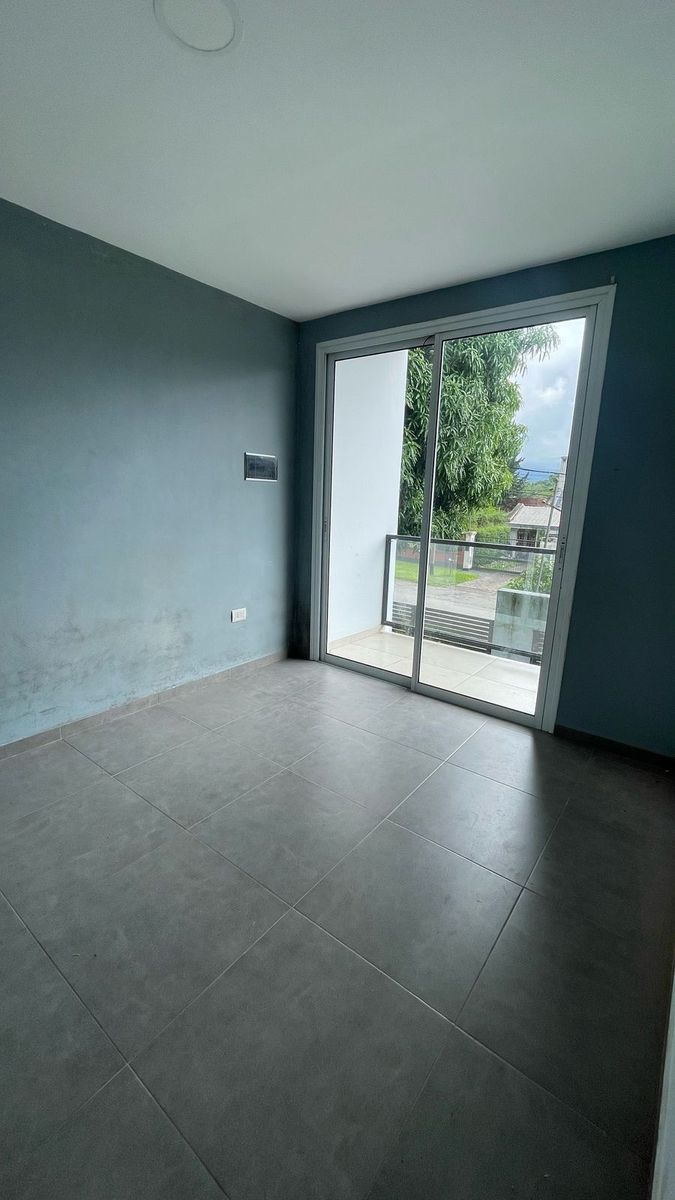 EN VENTA PROPIEDAD DE DUPLEX DOS DORMITORIOS EN YERBA BUENA · Yerba Buena — foto 11