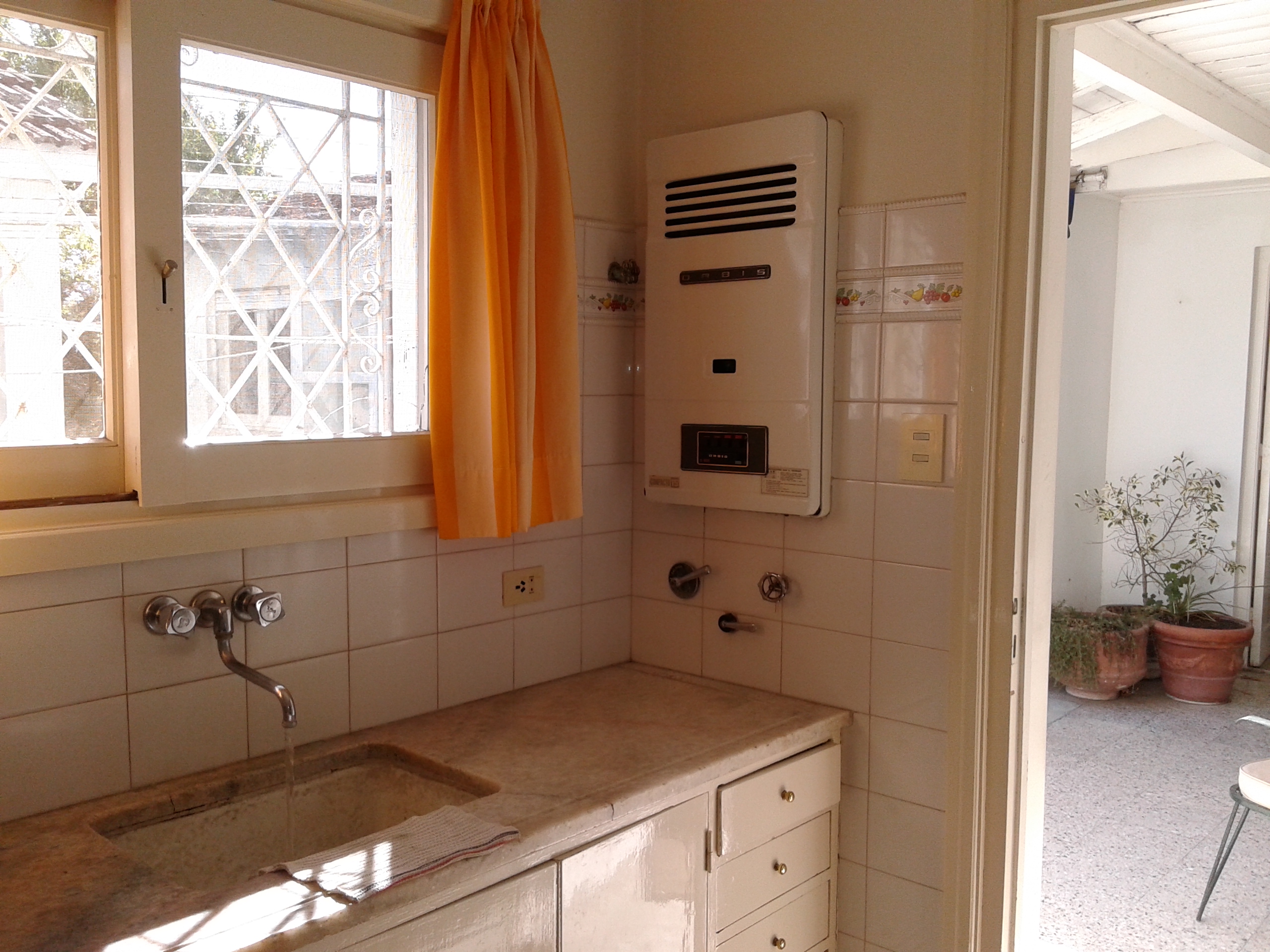 25 e/ 18 y 20 · Balcarce — foto 9