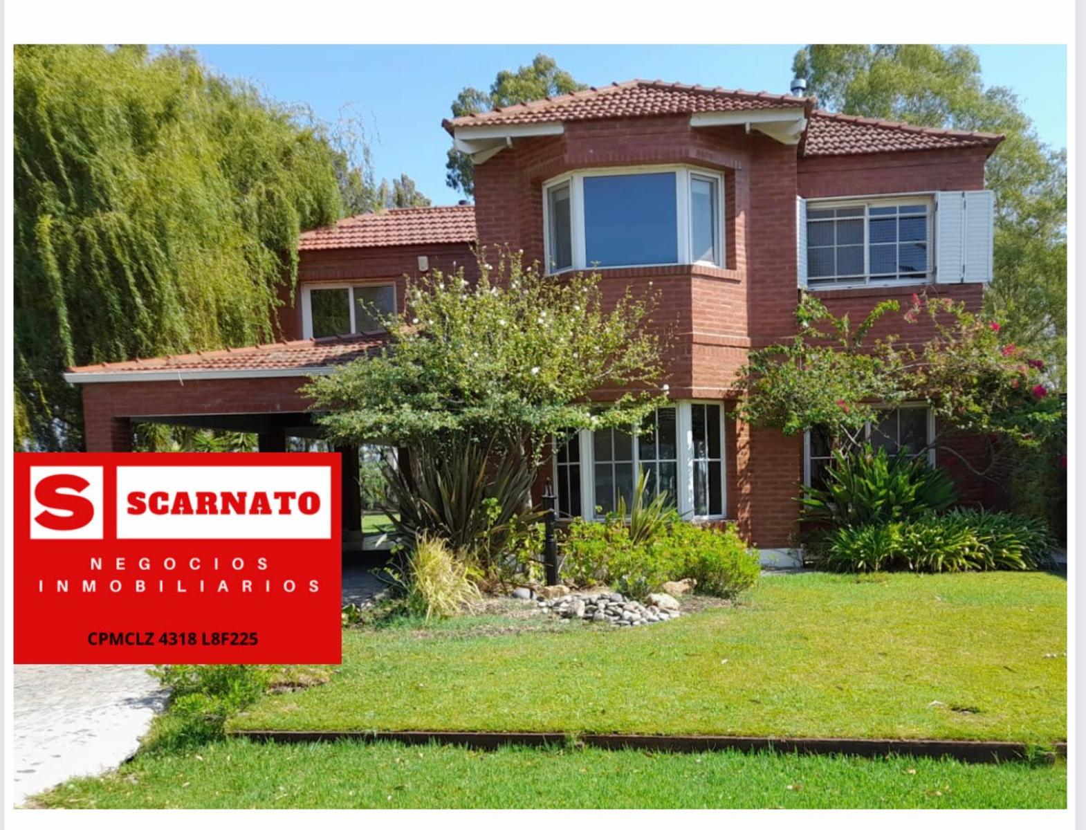 Venta de casa en Echeverria del lago-Canning