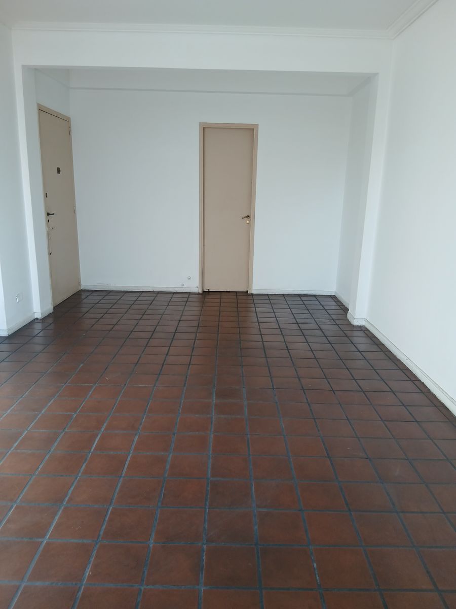 AVENIDA AVELLANEDA 3905 · Floresta — foto 4