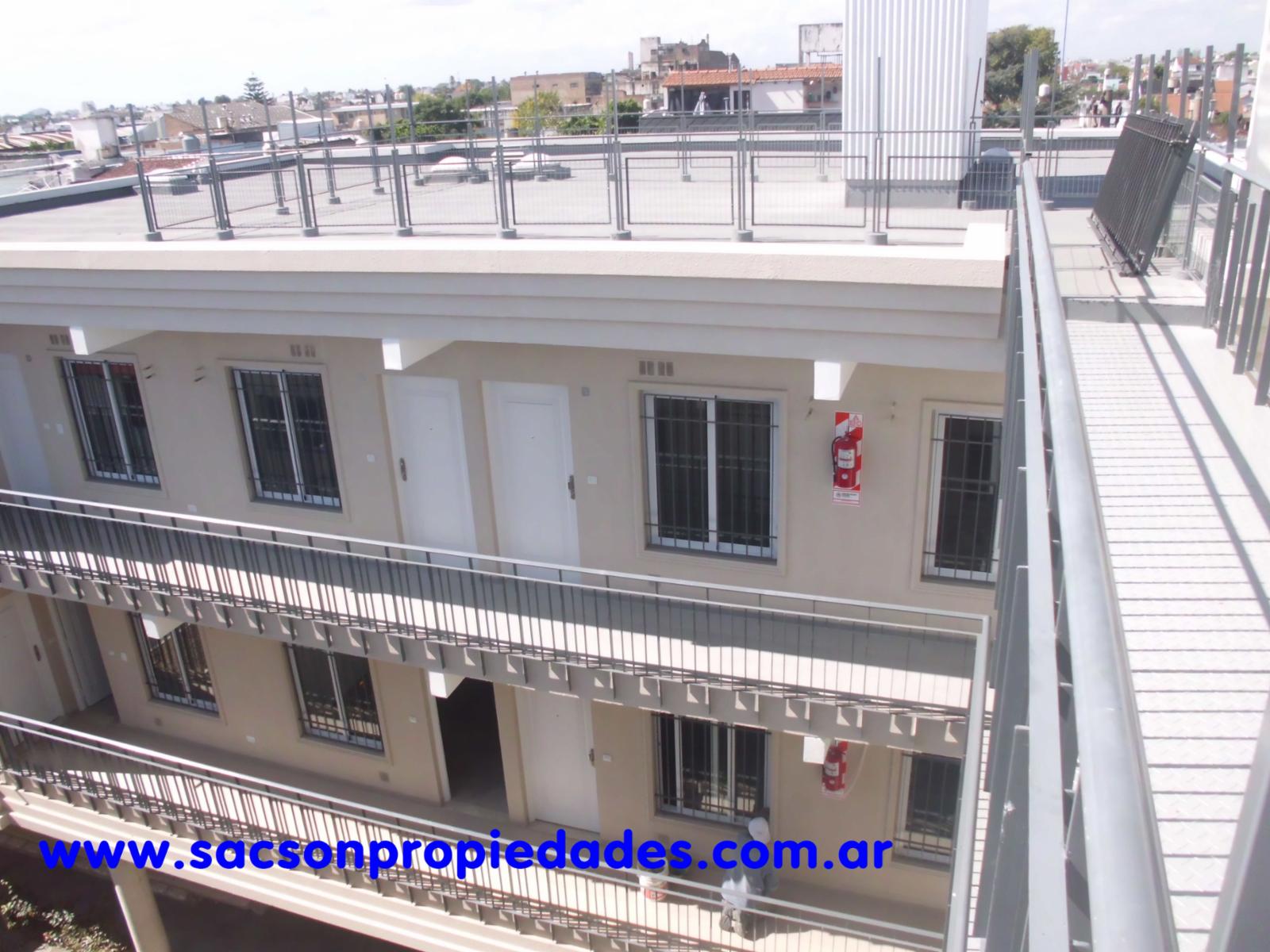 Arenales al 300 · La Matanza — foto 9