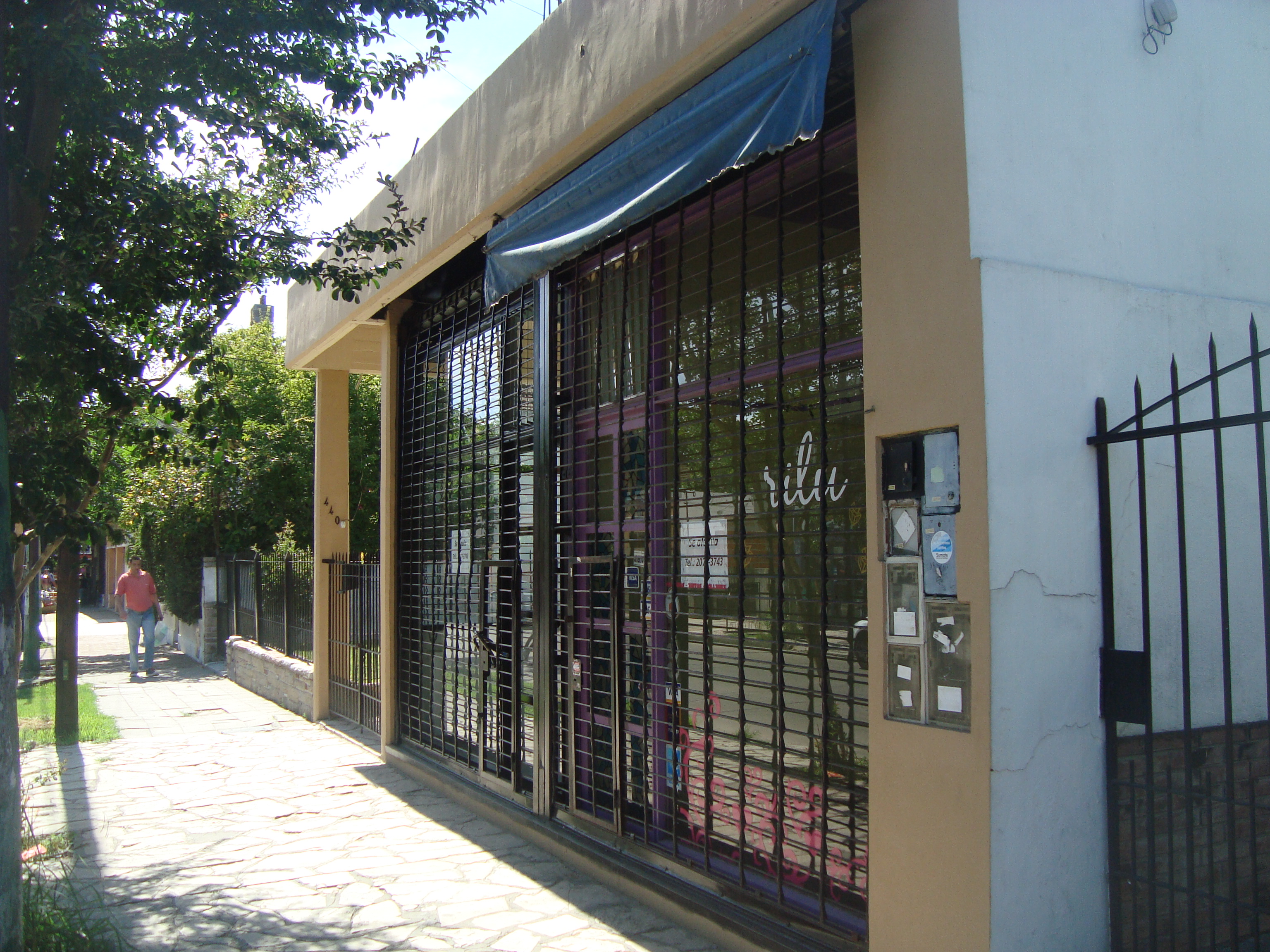 E.de Burzaco 400 · Almirante Brown — foto 5