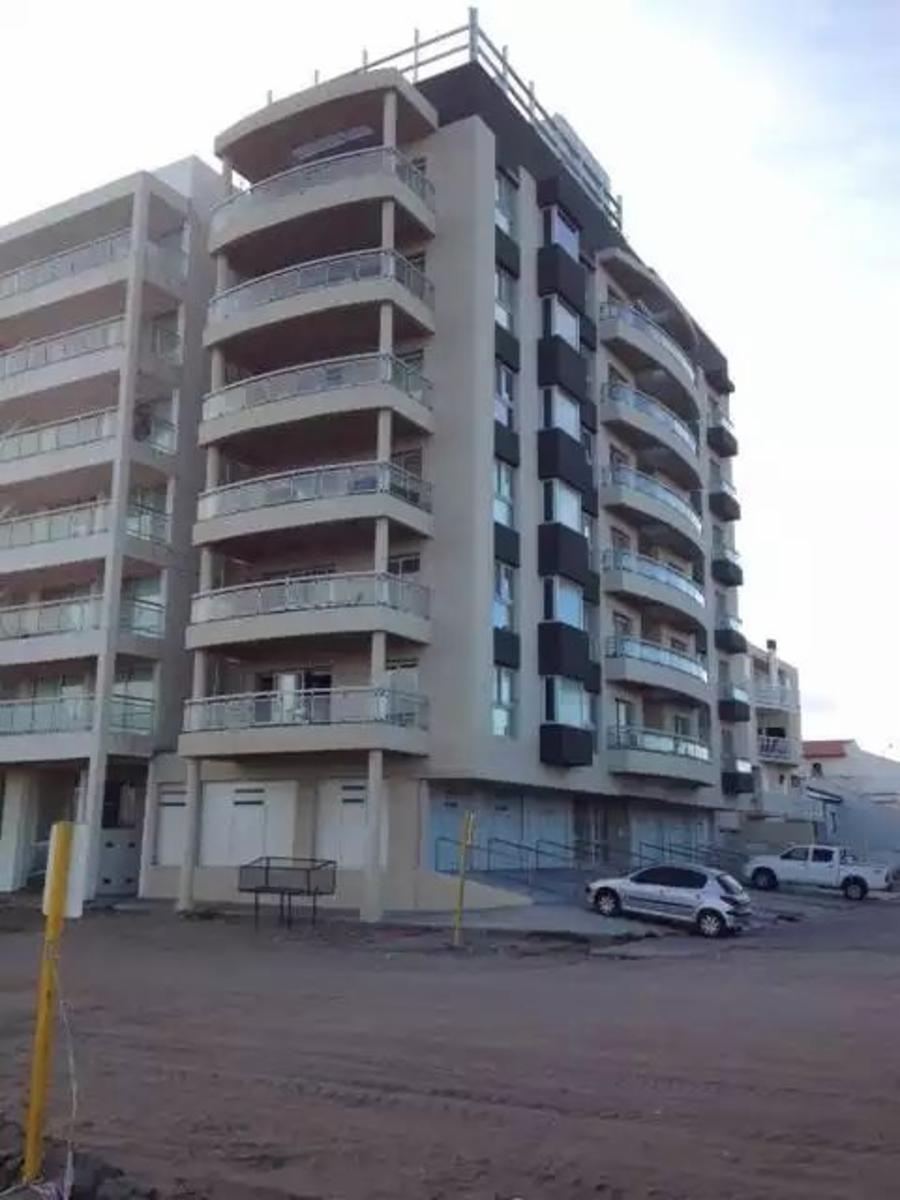 Costanera y Legh II · Monte Hermoso — foto 5
