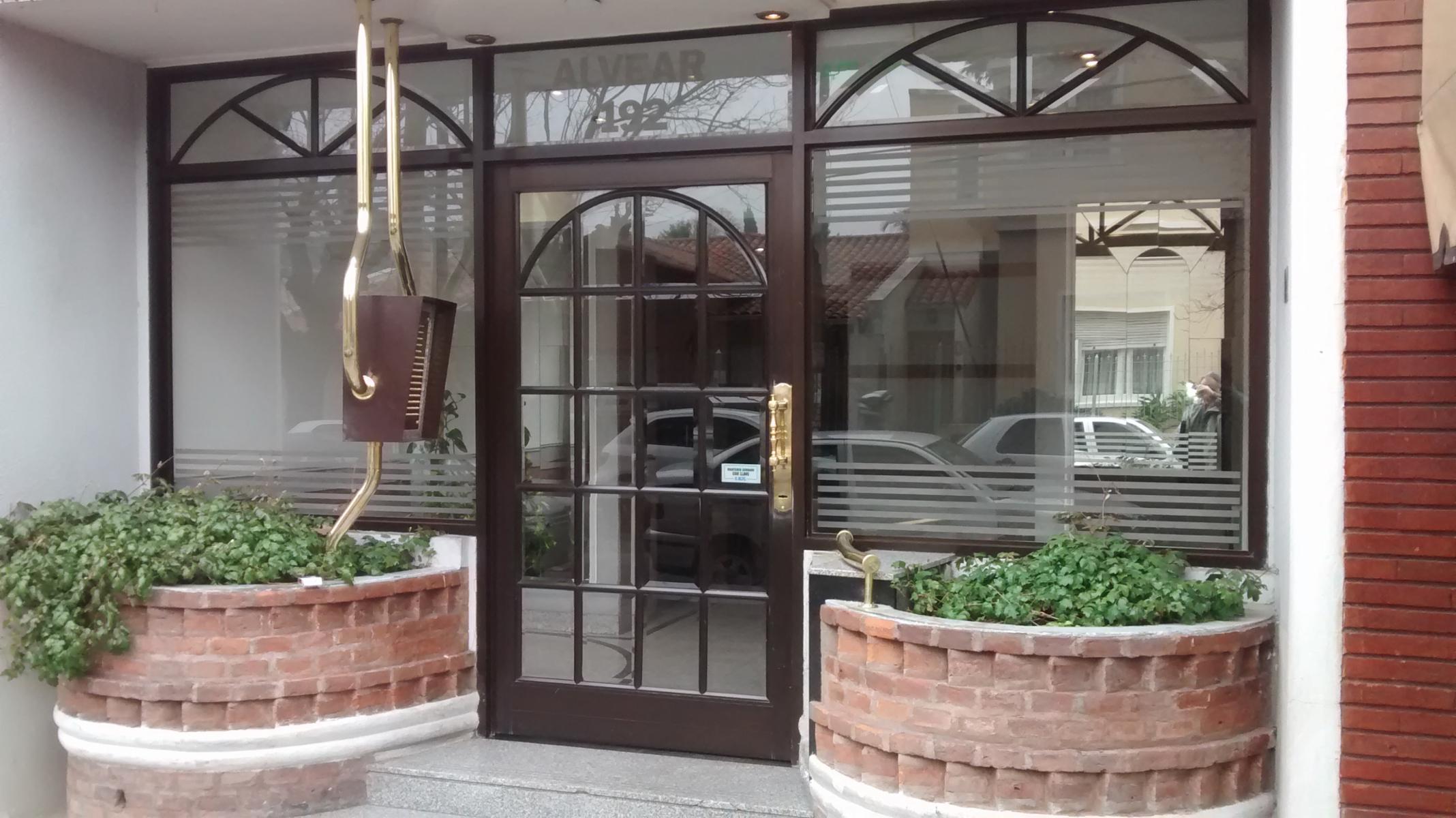 Departamento de 2 ambientes en Ramos Centro. Excelente ubicación. NUEVO VALOR. OPORTUNIDAD