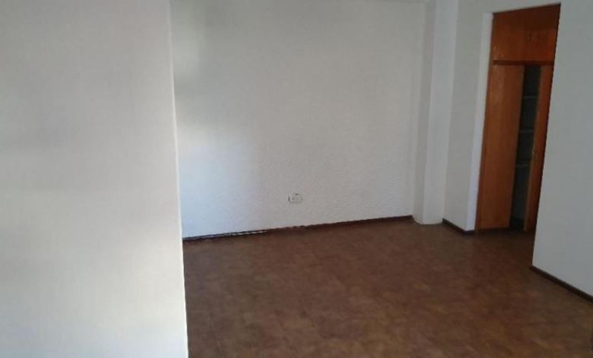 Alvear 192 · La Matanza — foto 9