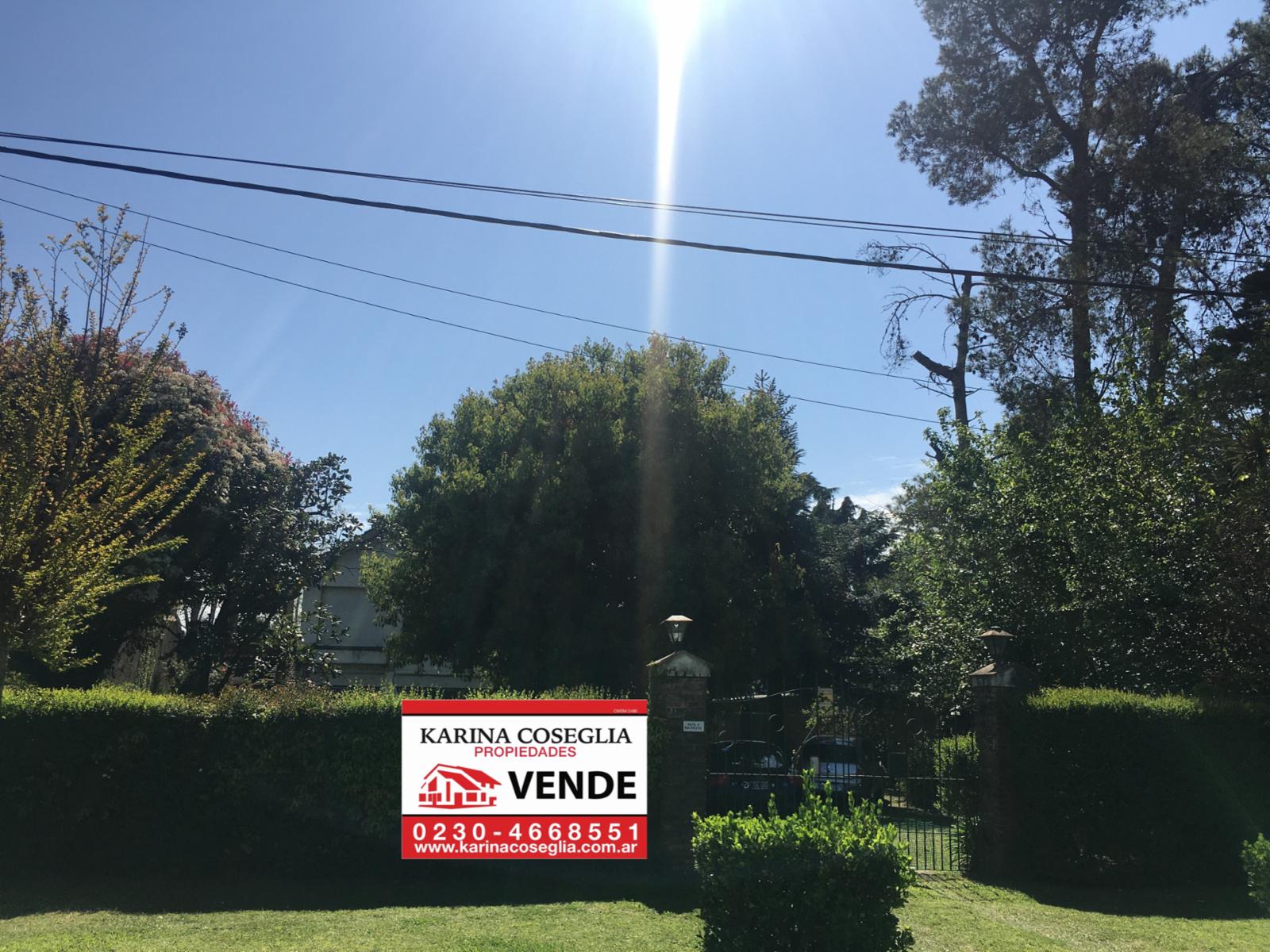 CASA DE 5 AMBIENTES EN VENTA . DEL VISO . PILAR