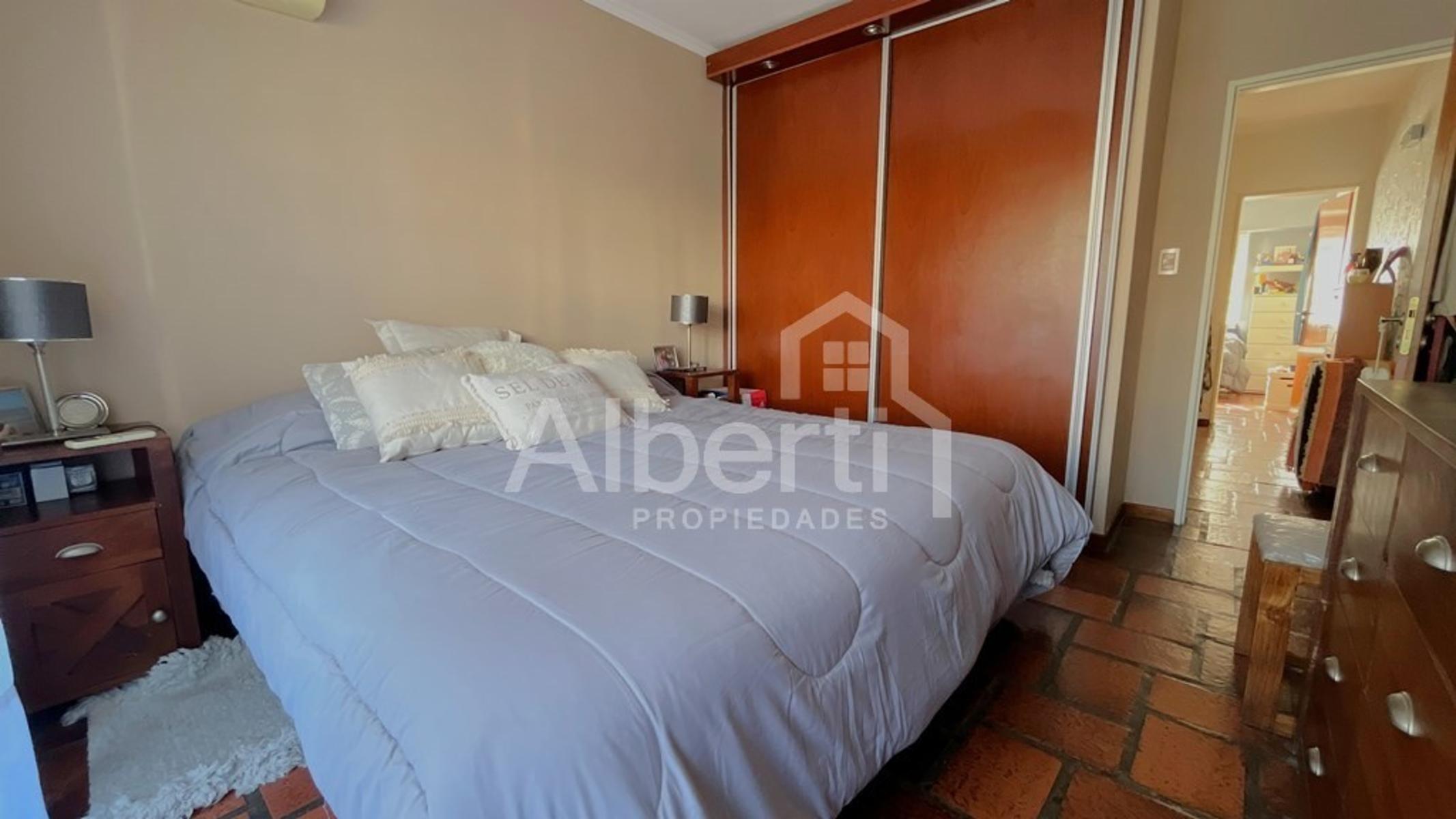 Lambaré 919 · Morón — foto 13