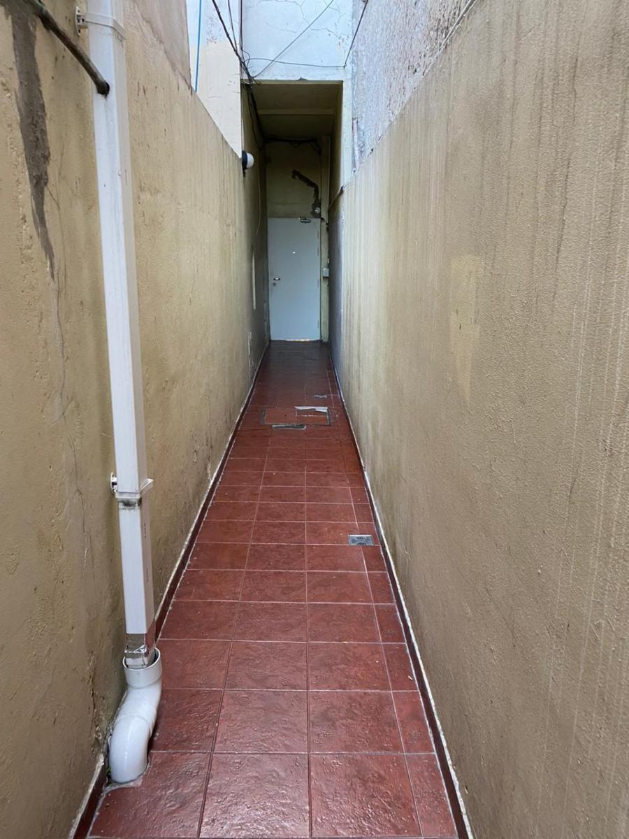 Brandsen al 4400 · Avellaneda — foto 48