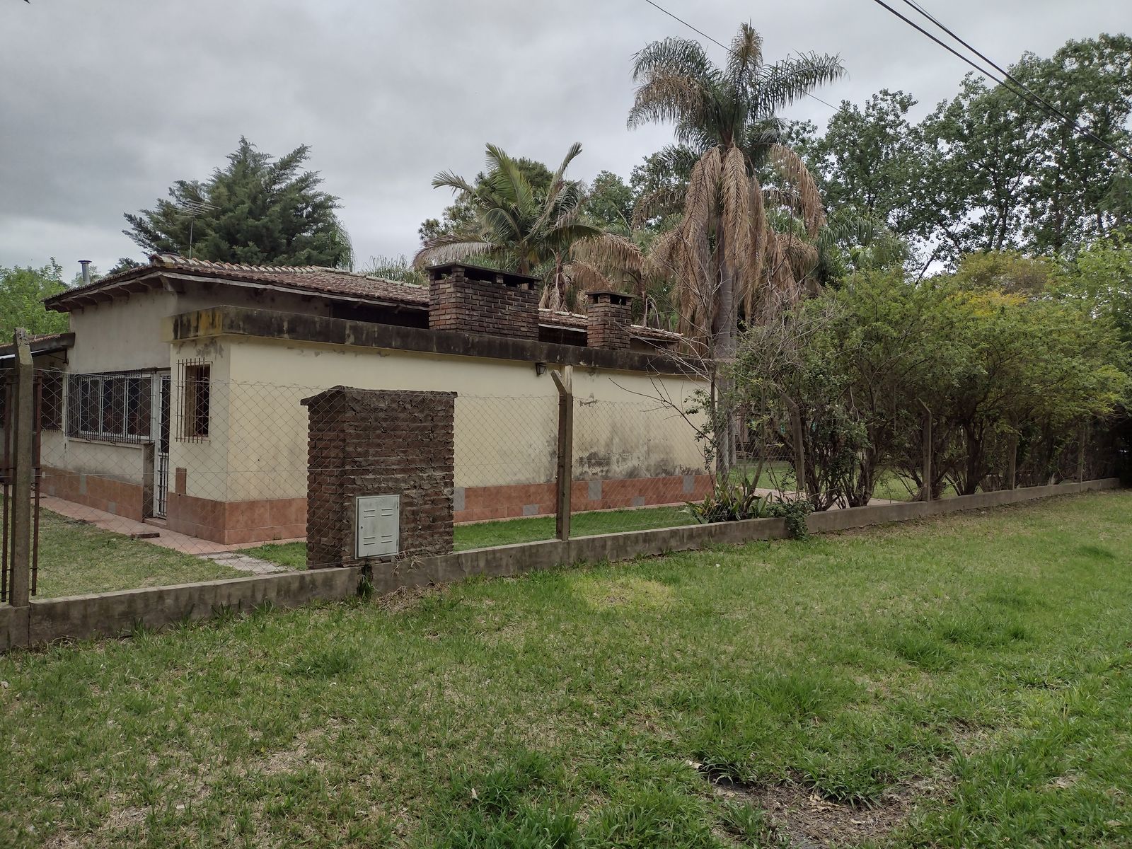 QUINTA EN ALTOS DEL SAUCE SOBRE TERRENO DE 1200 M2