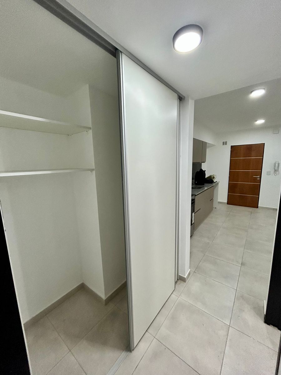 Bartolome Mitre 35 · Morón — foto 11