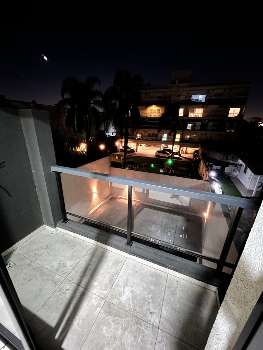 Bartolome Mitre 35 · Morón — foto 17