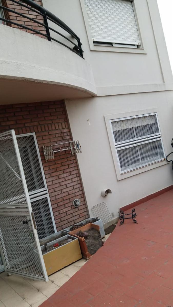 Brown · Morón — foto 5