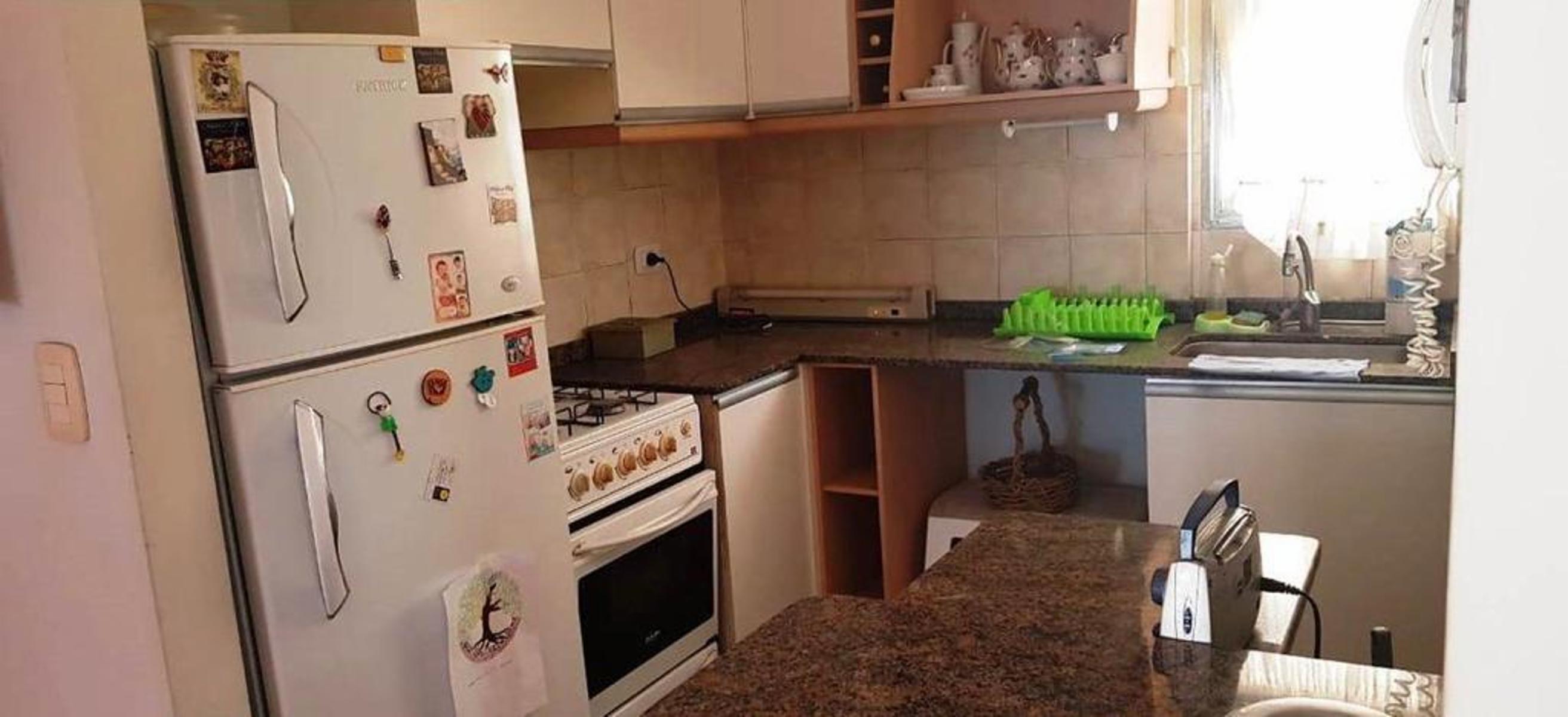 Brown · Morón — foto 10
