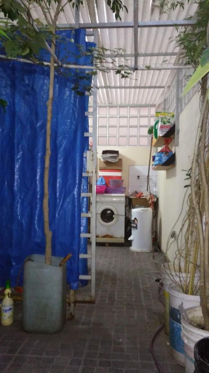 Venezuela 2946 · La Matanza — foto 11