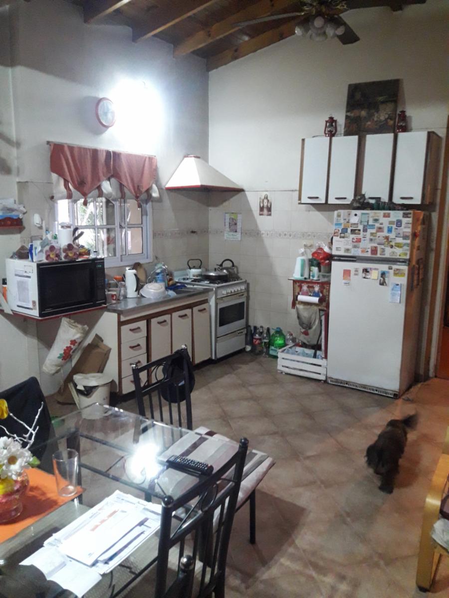 Davila 112 · Lomas De Zamora — foto 13