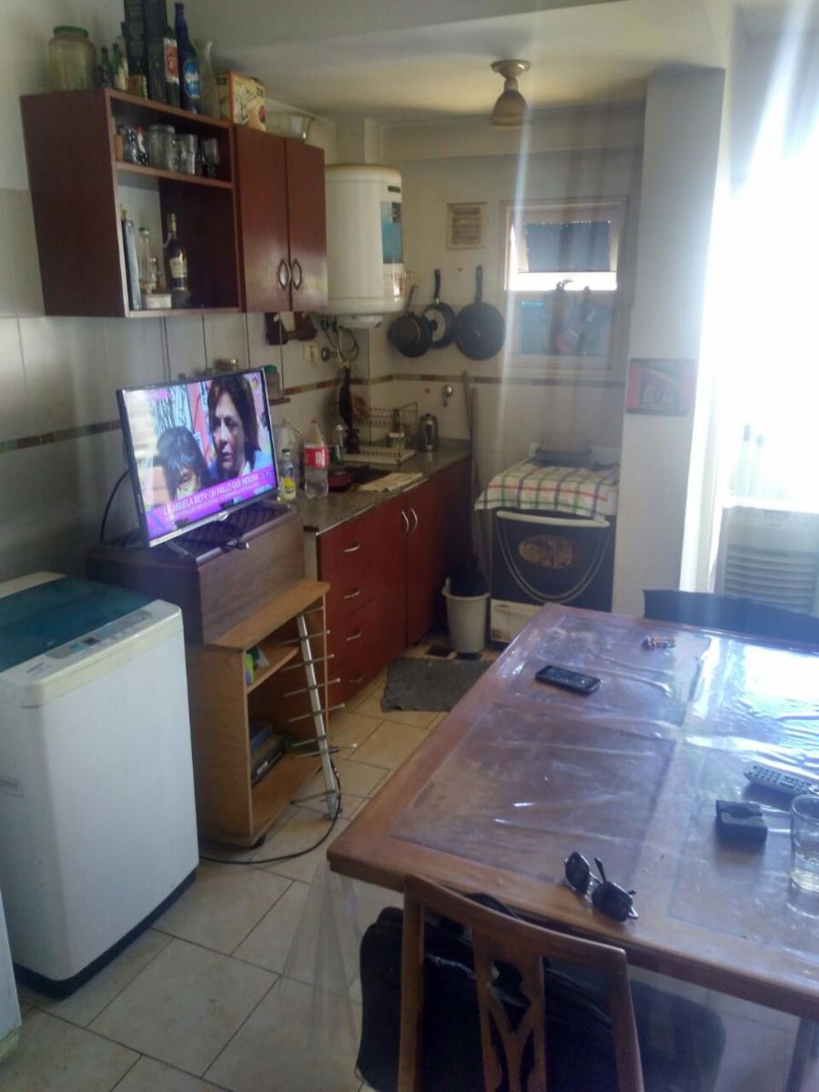 Esteban de Luca 1400 · San Cristobal — foto 4