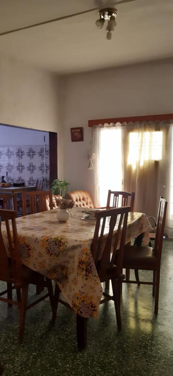 VILLA BARCELO 477 · Lomas De Zamora — foto 3