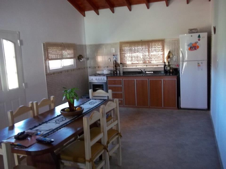 Complejo de Cabañas. Excelente estado · Junín — foto 11