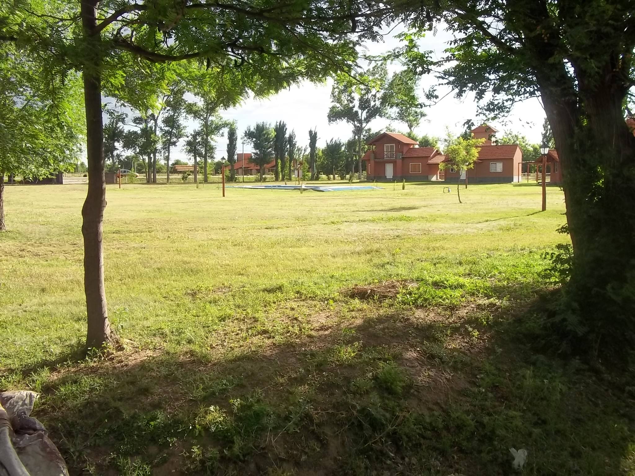 Complejo de Cabañas. Excelente estado · Junín — foto 14