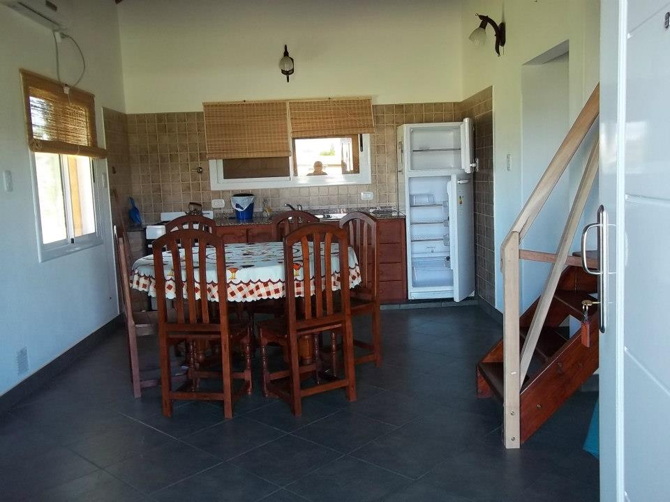 Complejo de Cabañas. Excelente estado · Junín — foto 9