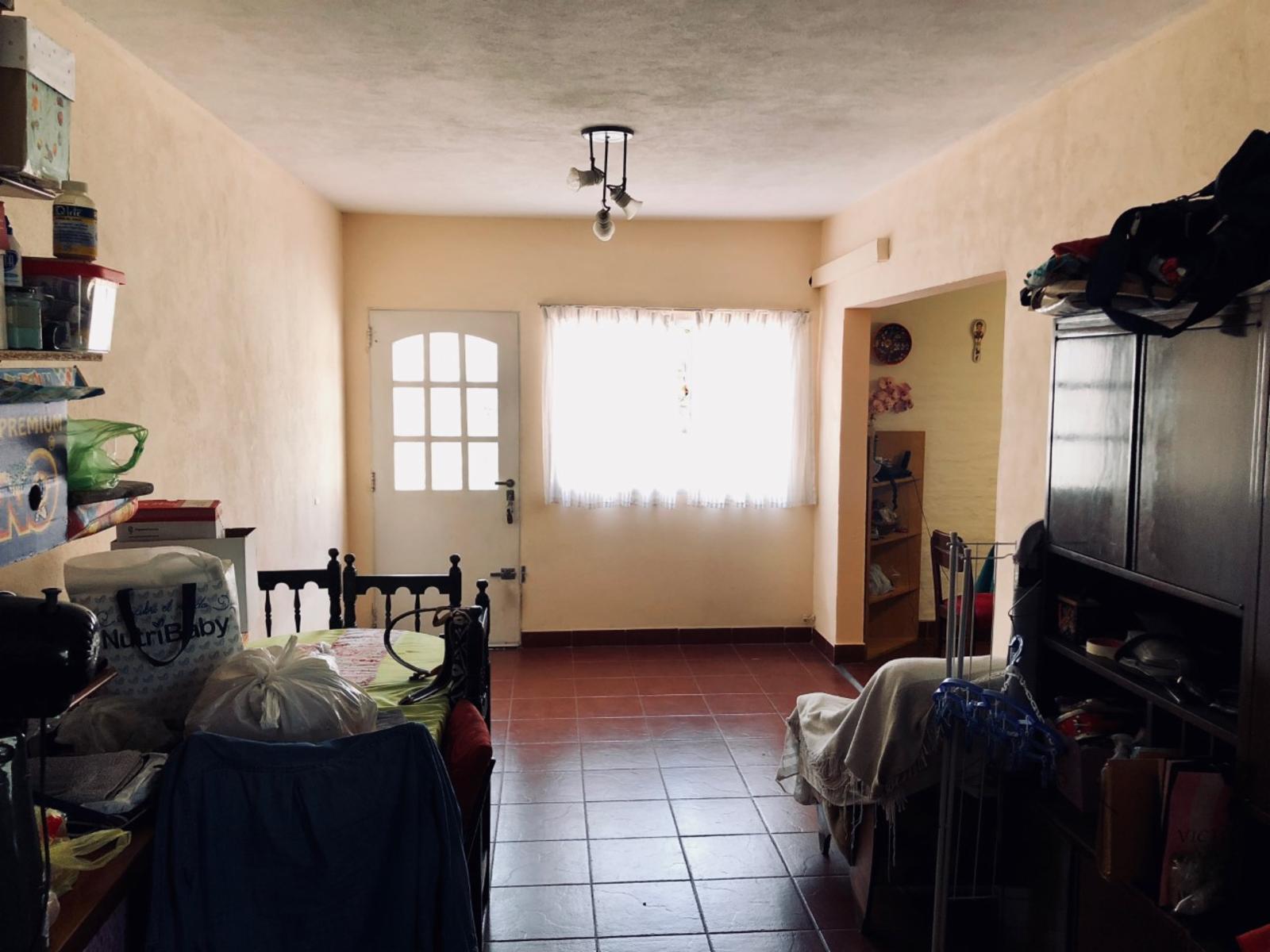 Pergamino 1700 · Morón — foto 4
