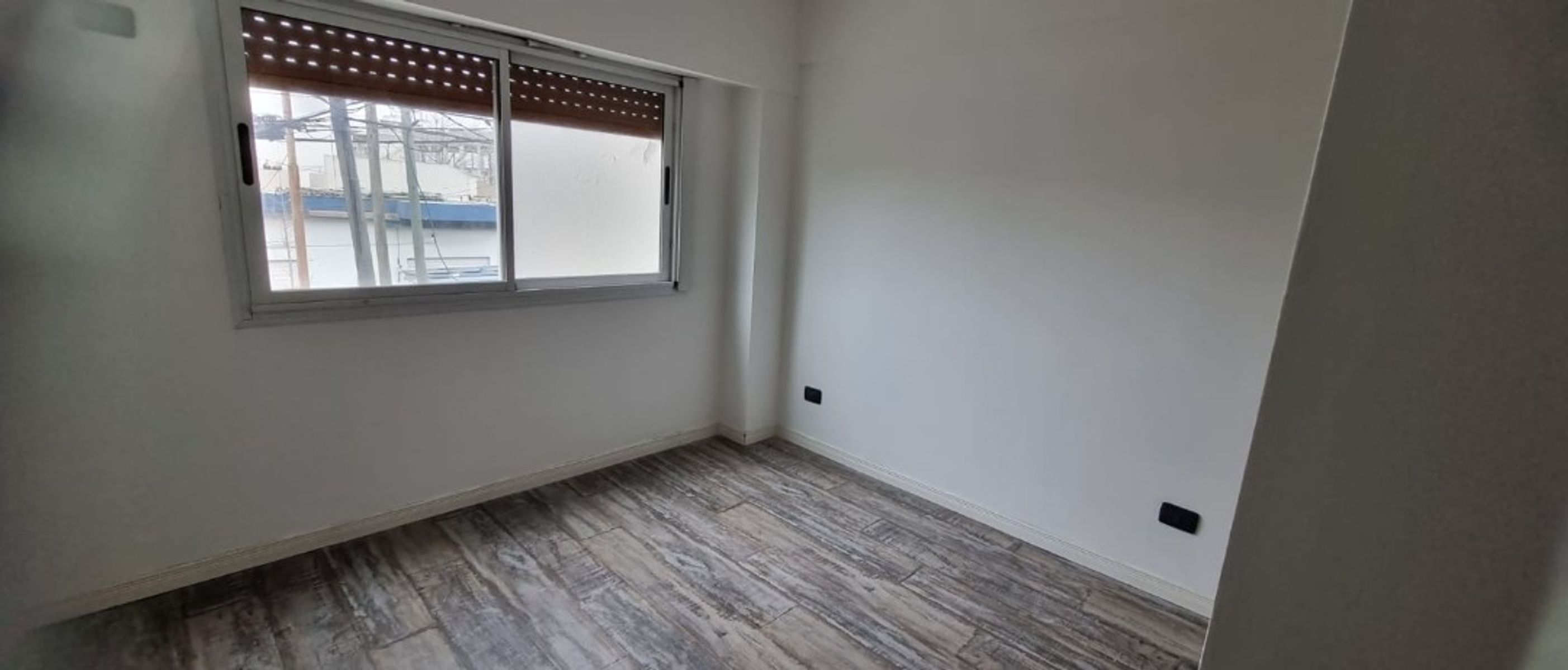 VENANCIO FLORES 22 · La Matanza — foto 6