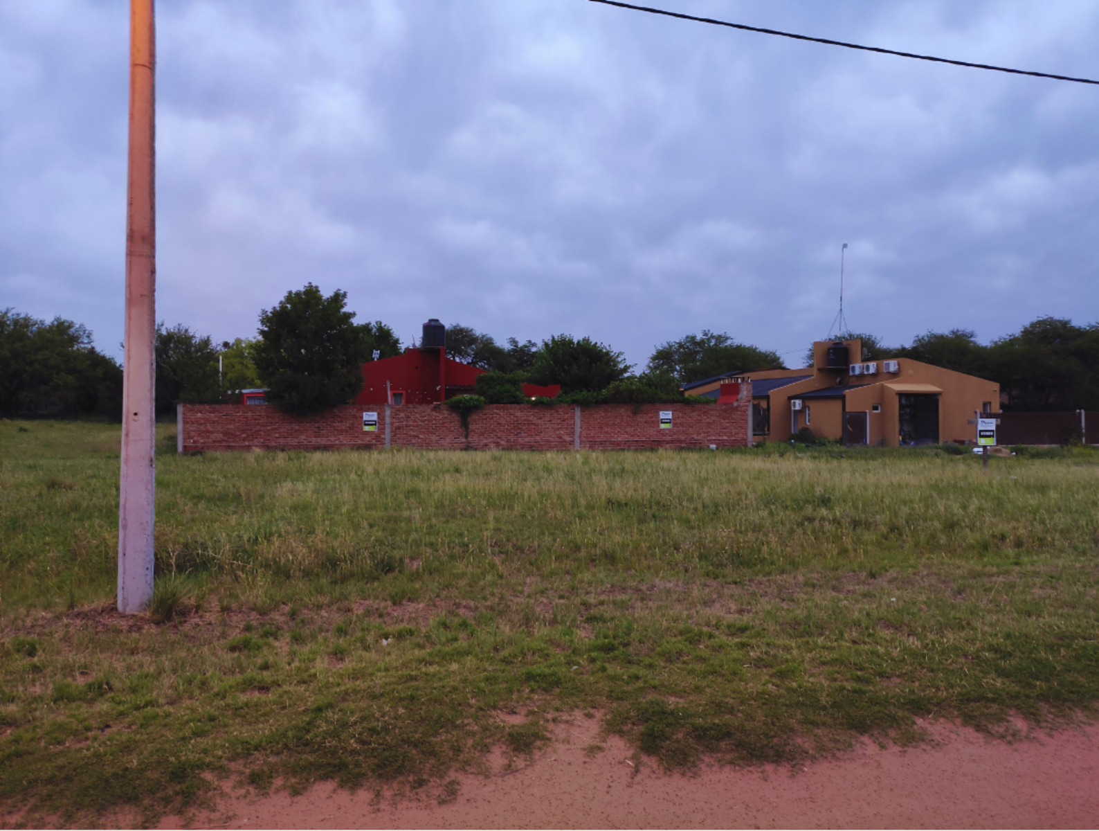 Av. 13 de Caballería Oeste y Av. 13 de Caballería Sur · Toay — foto 3