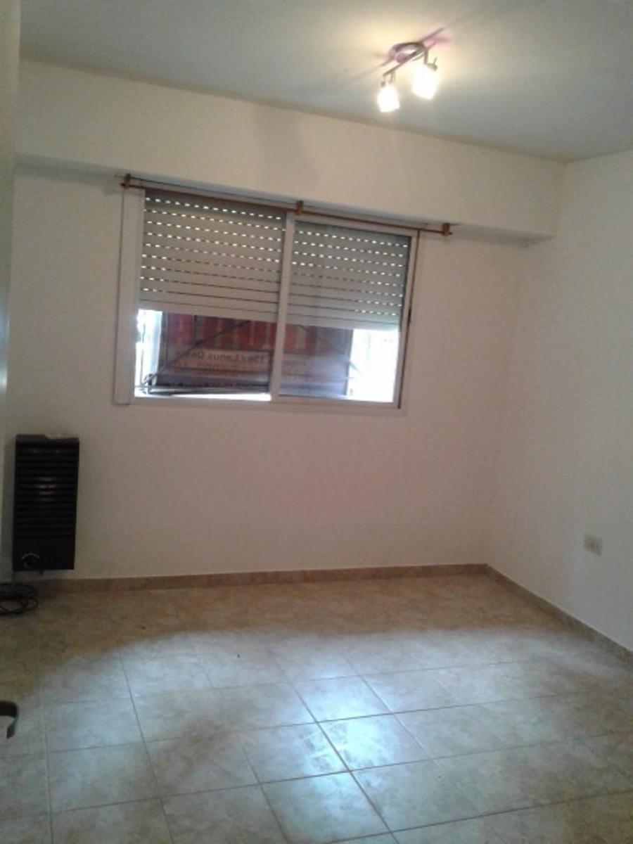 DRAGO 1600 · Lanús — foto 6