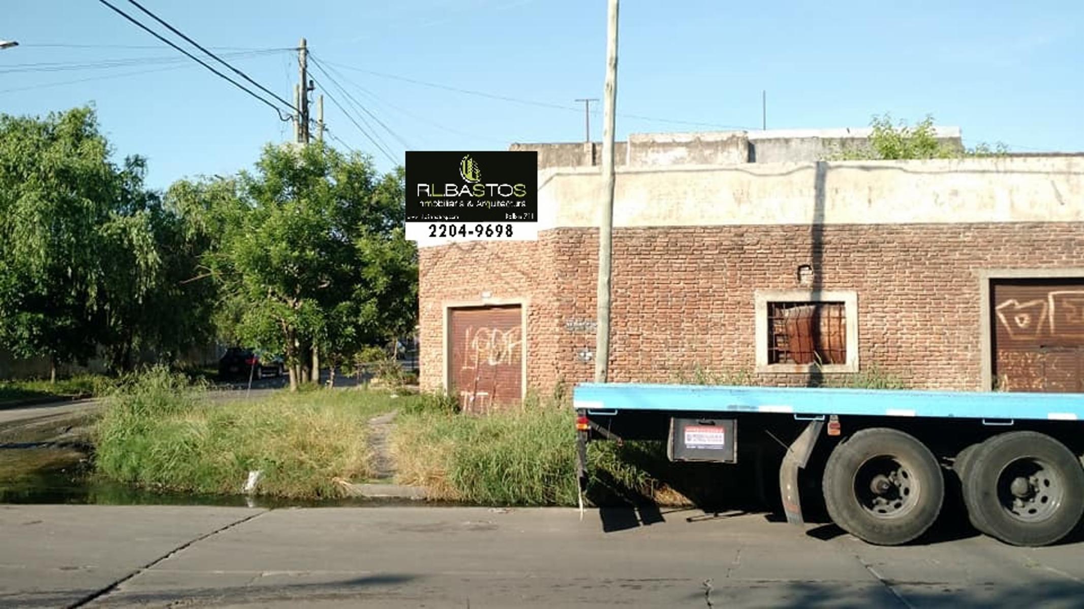 DOCTOR BALBIN 1100 · Lanús — foto 11