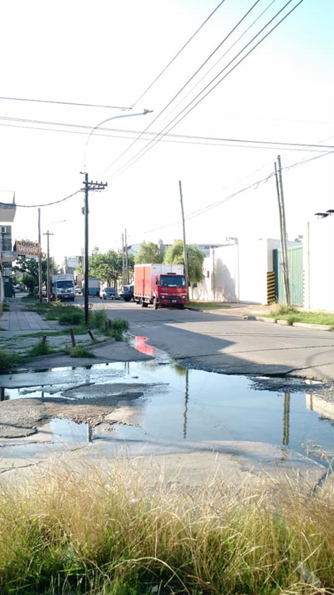 DOCTOR BALBIN 1100 · Lanús — foto 6