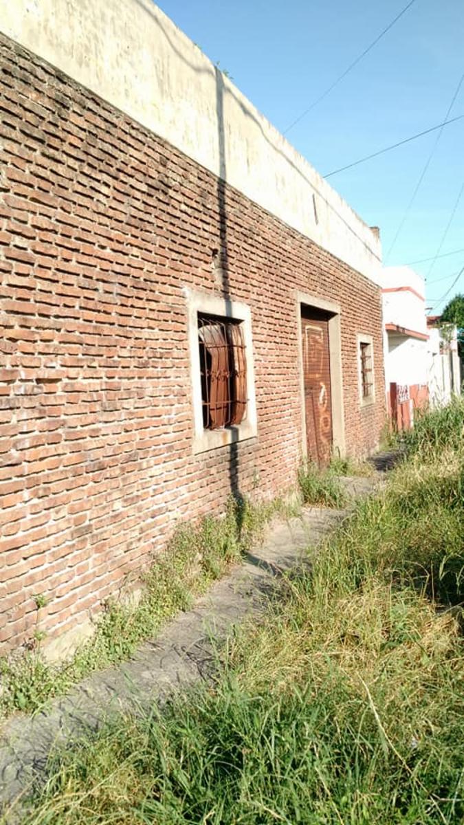 DOCTOR BALBIN 1100 · Lanús — foto 9