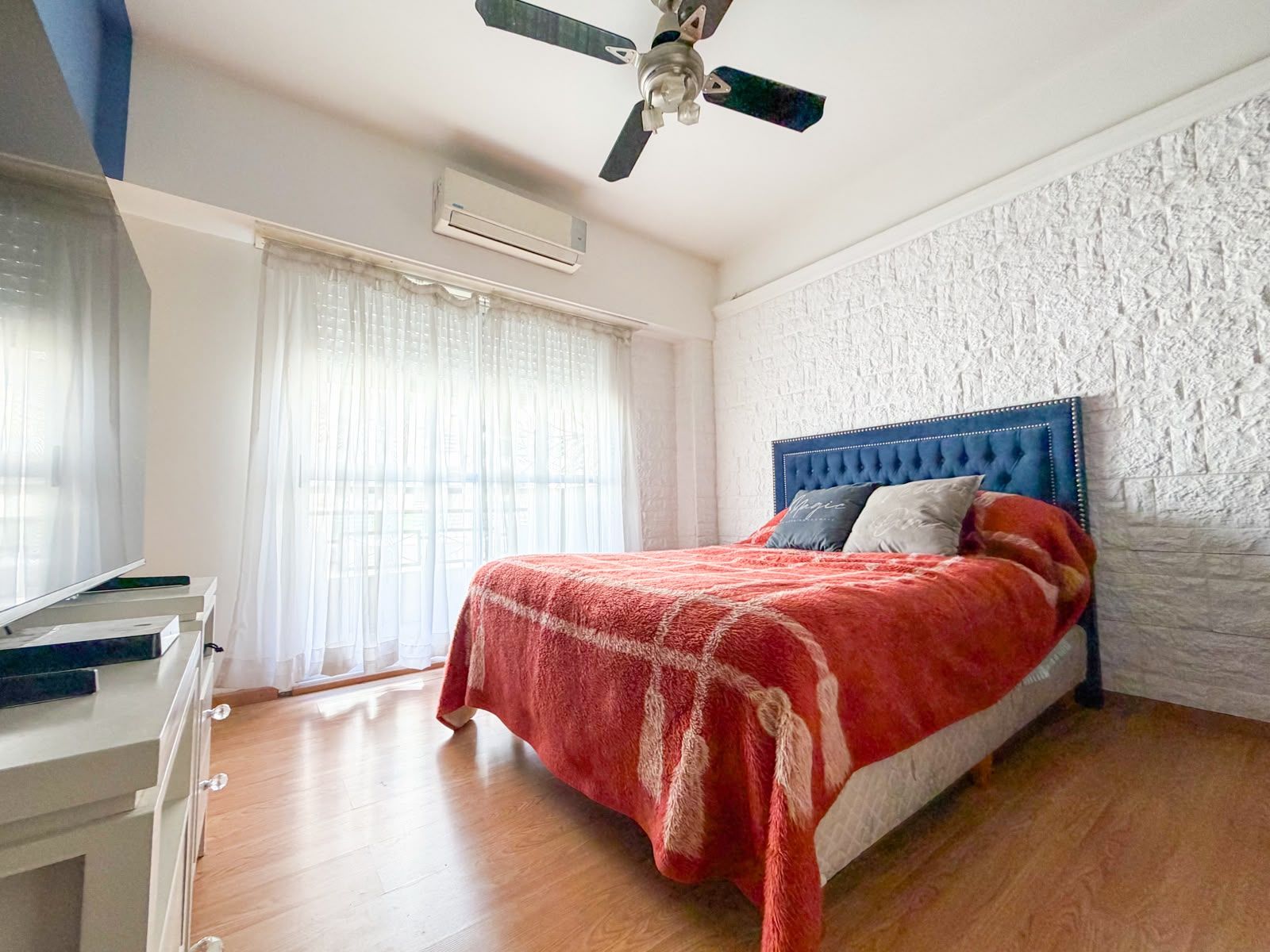 pieres 412 · Liniers — foto 18