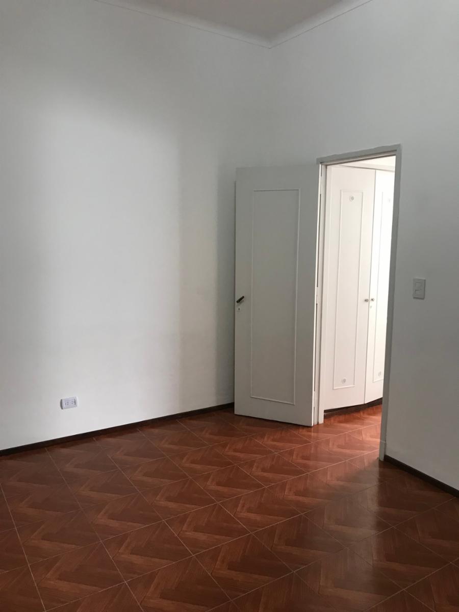 ARTURO JAURETCHE 1350 · Hurlingham — foto 12