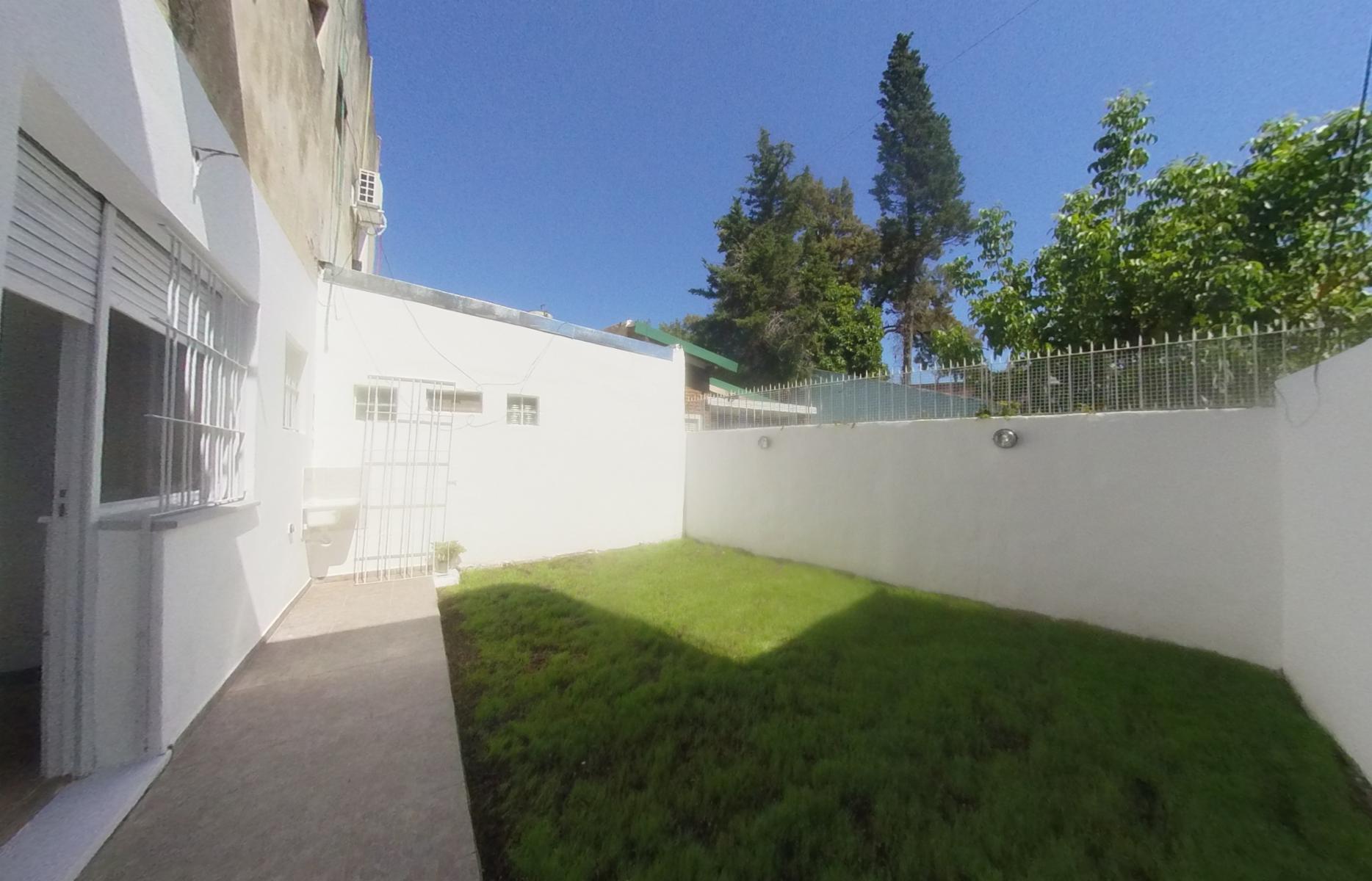 ARTURO JAURETCHE 1350 · Hurlingham — foto 8