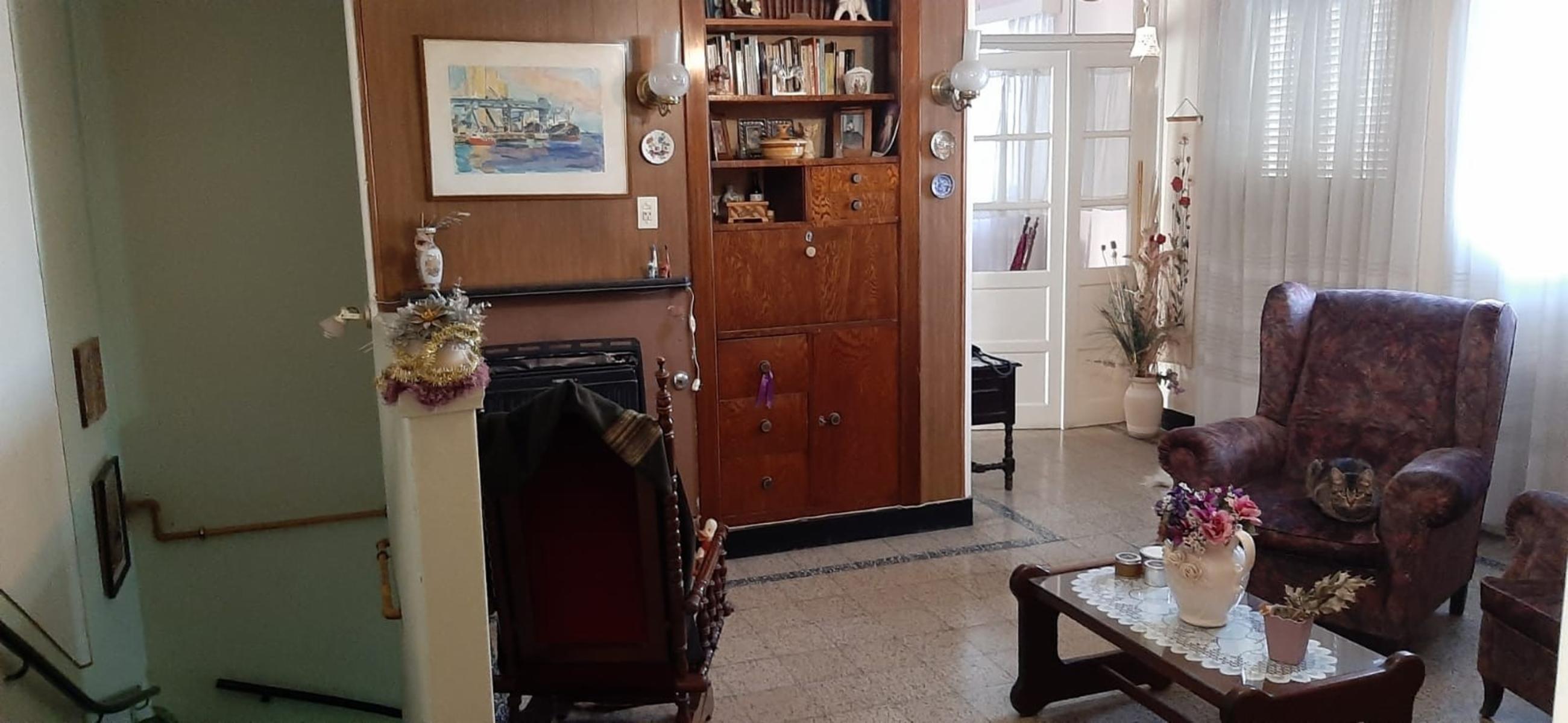 Av Rivadavia 500 · Tres Arroyos — foto 3