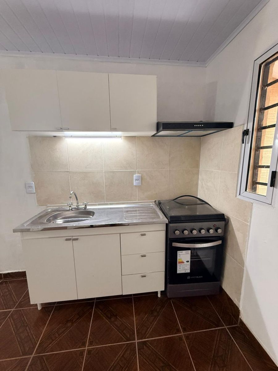 MAESTRA GONZALEZ DE HERCHT 1036 · Hurlingham — foto 7