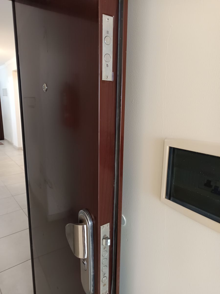 Hpólito Irigoyen 2669 Piso 11 · La Capital — foto 17