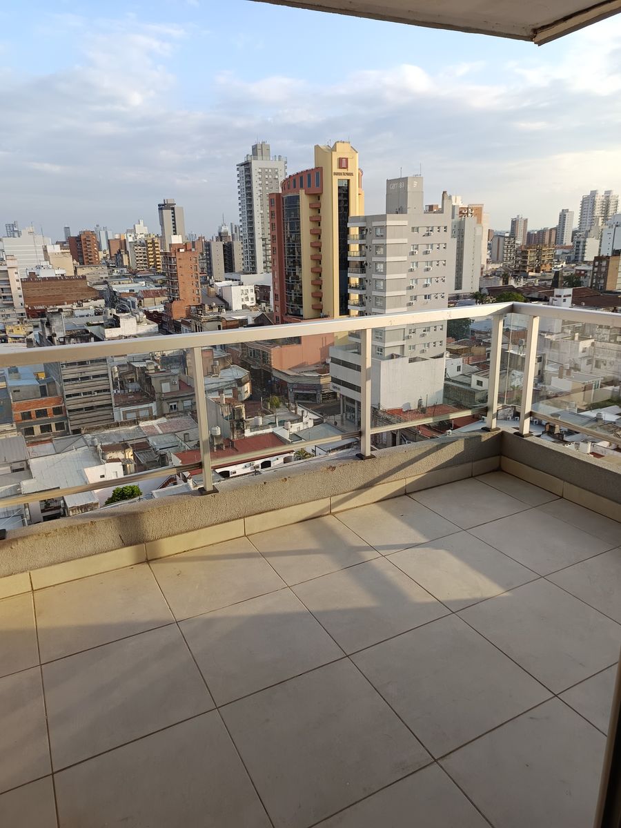 Hpólito Irigoyen 2669 Piso 11 · La Capital — foto 5