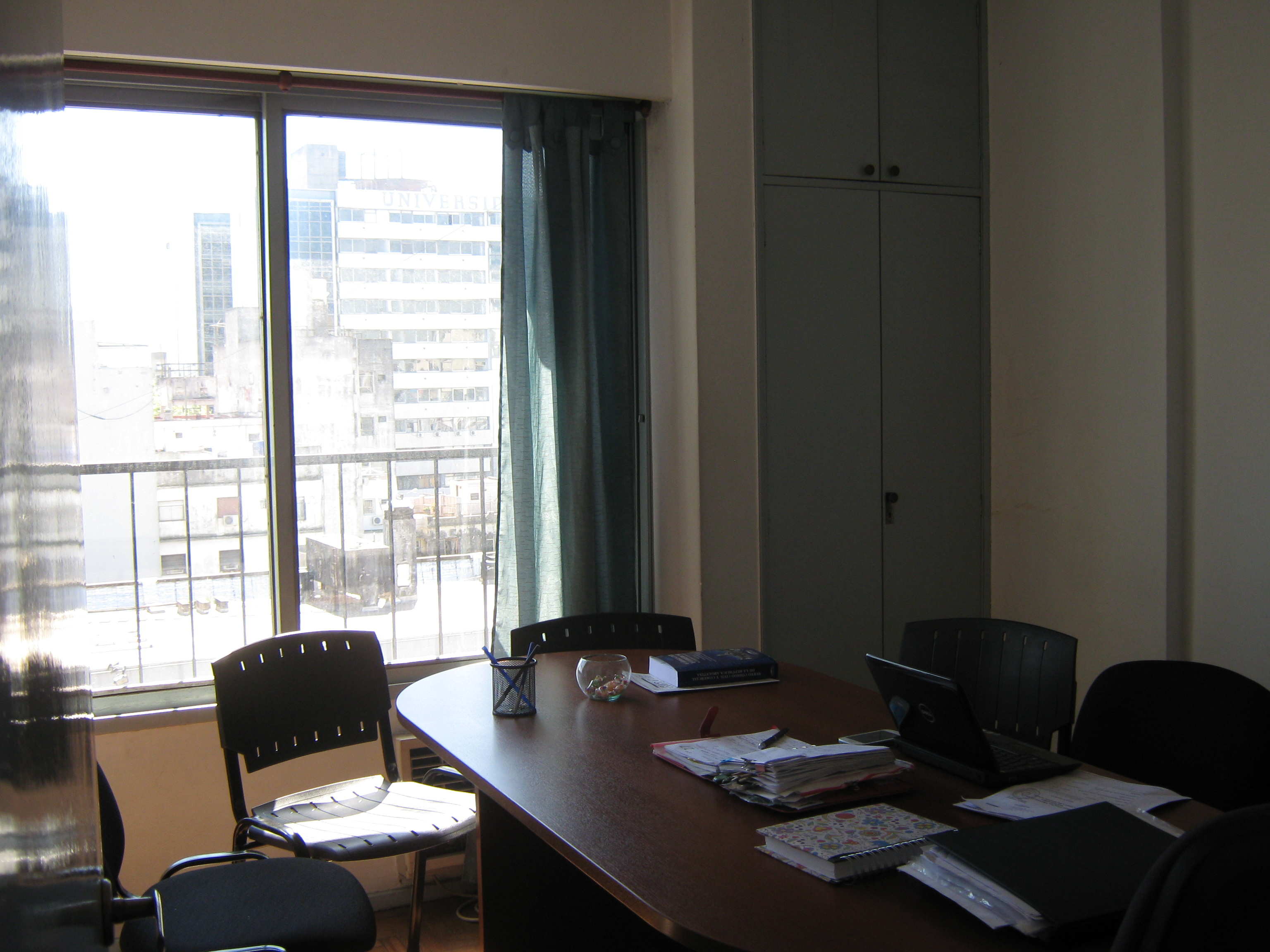  FRENTE A LA ESTACIÓN PLENO CENTRO. DPTO 3 AMB. USO PROFESIONAL IDEAL OFICINA/ESTUDIO/CONSULTORIO