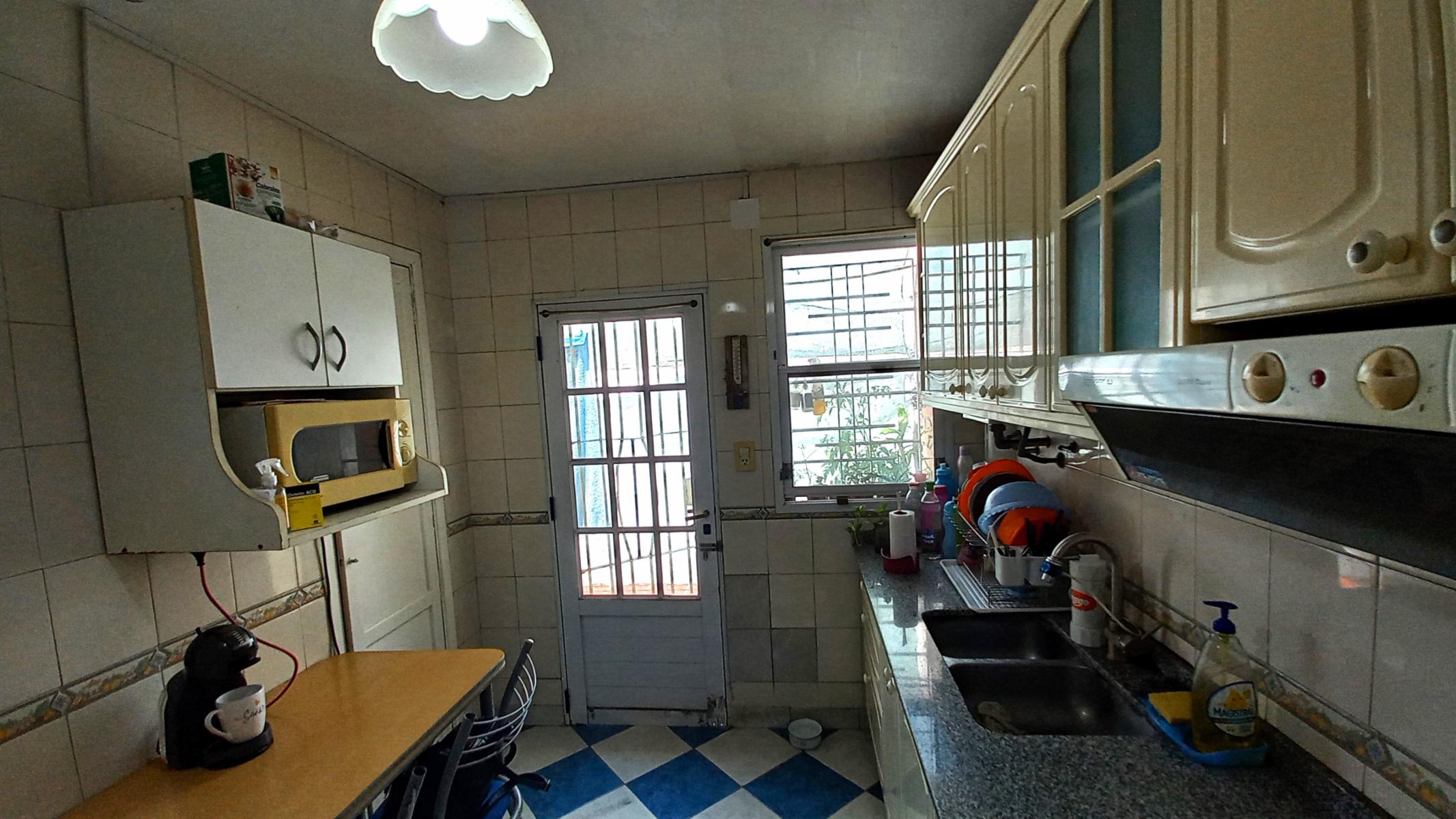 GAEBELER 2274 · Lanús — foto 10